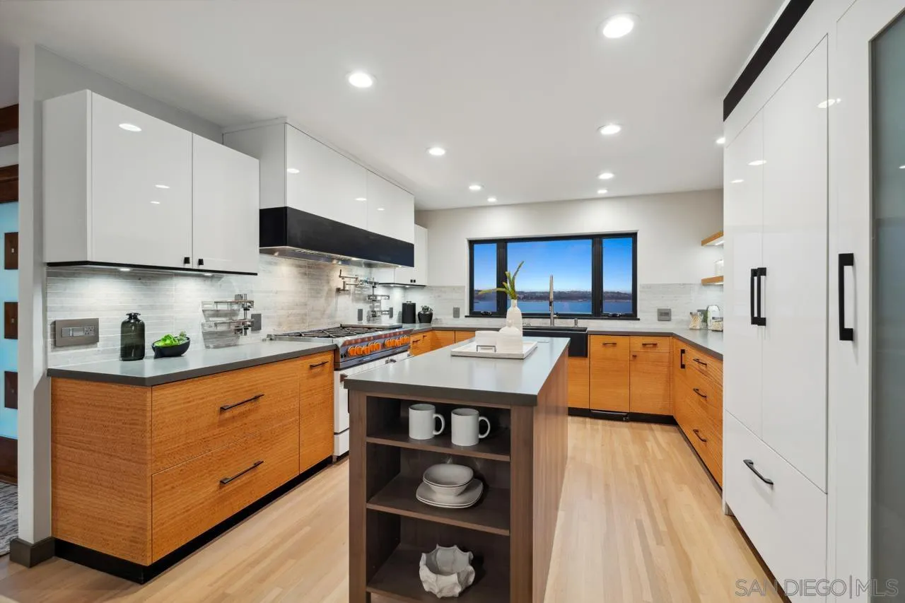 3434 Crown Point Drive