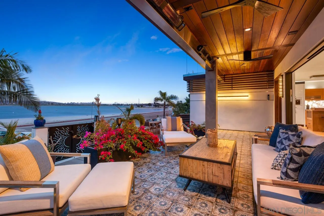 3434 Crown Point Drive