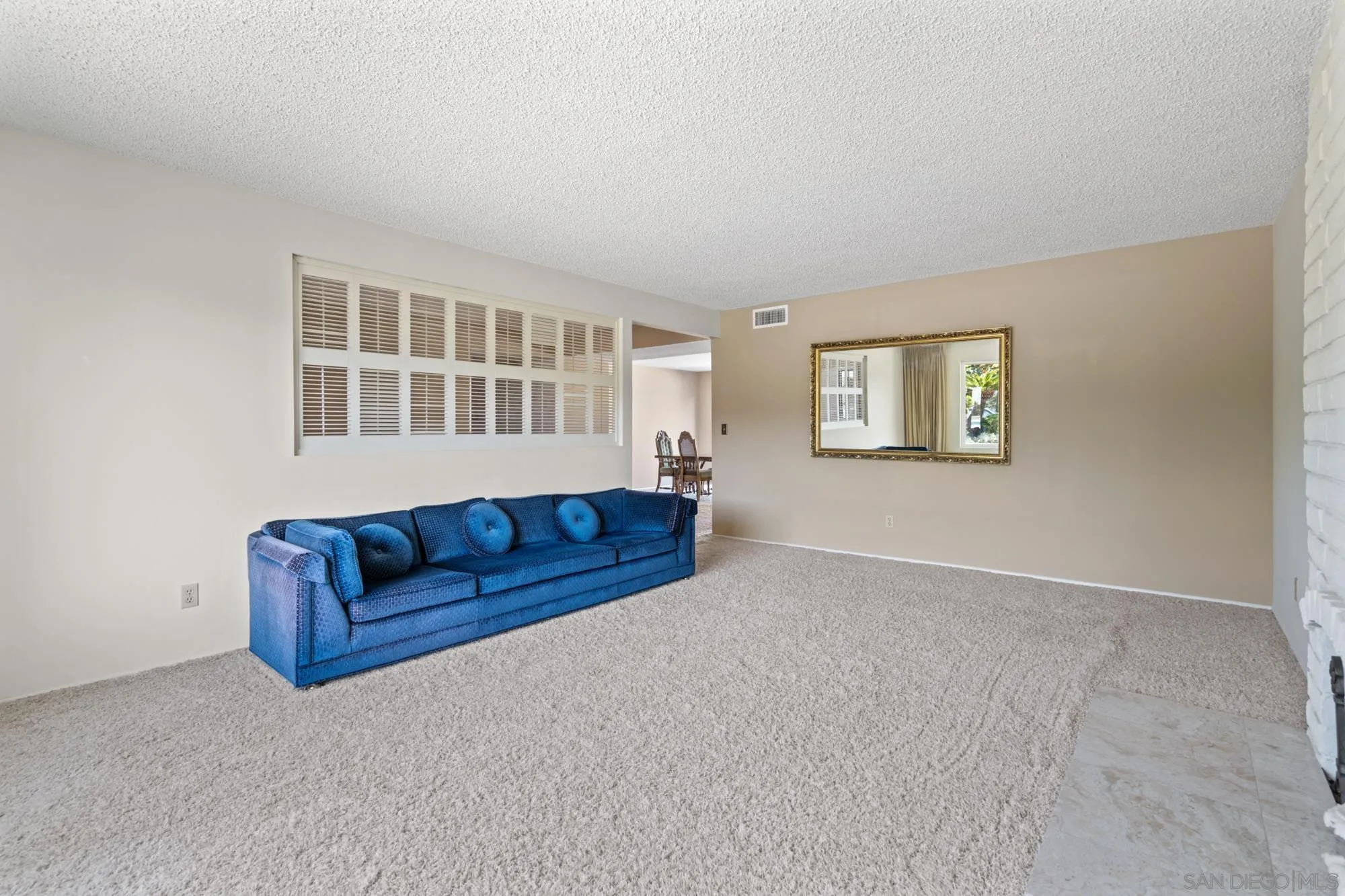 4138 Combe Way