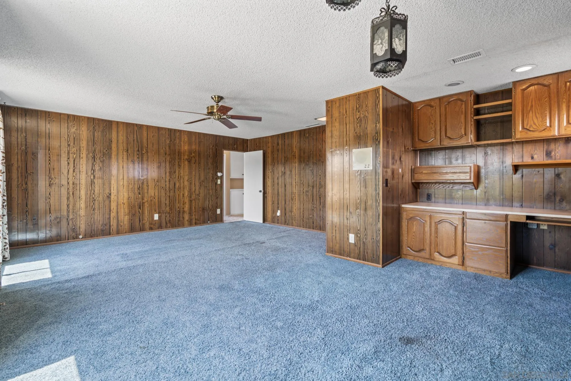 4138 Combe Way
