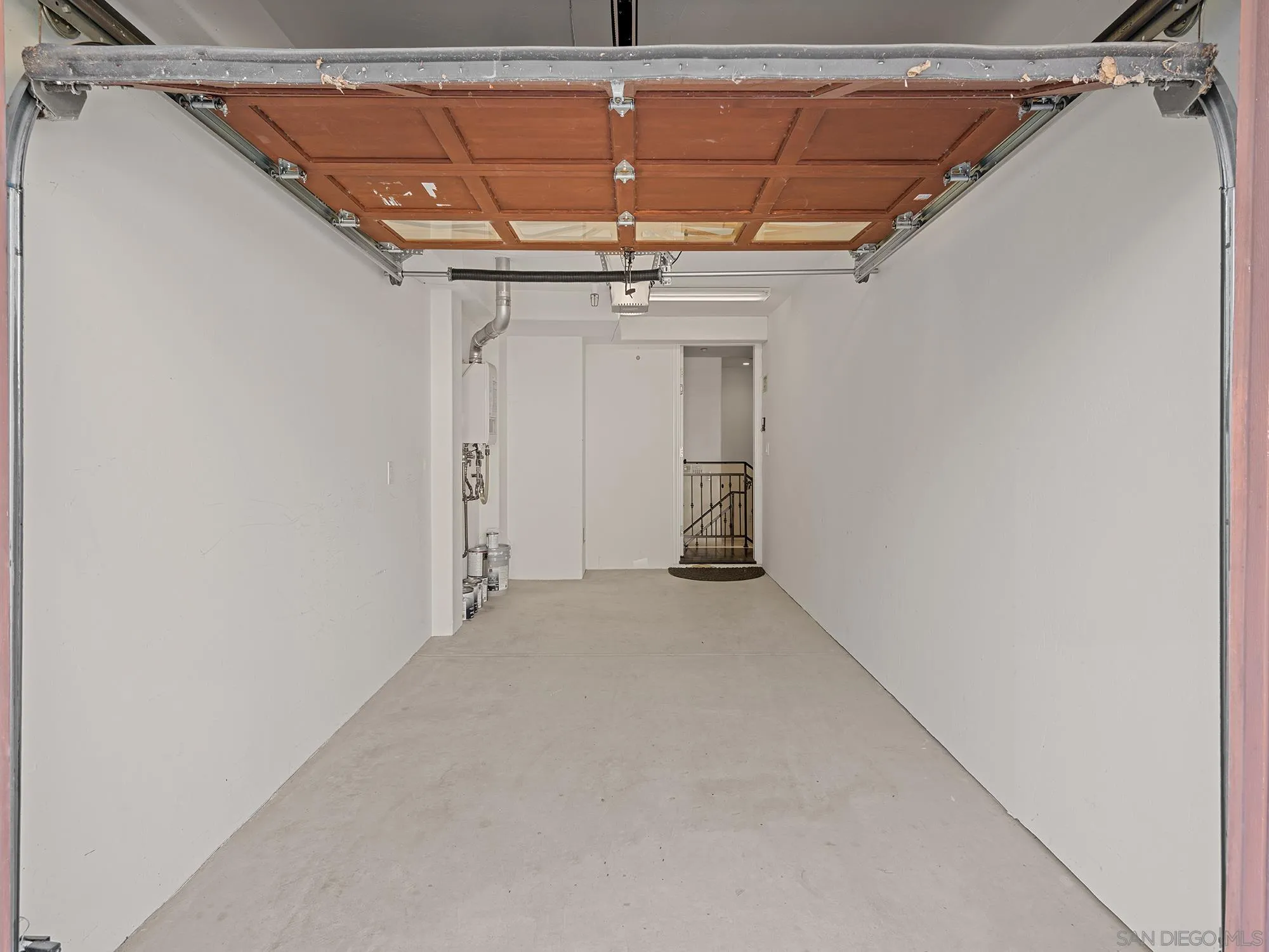 2265 Manchester Ave (and 2265a)