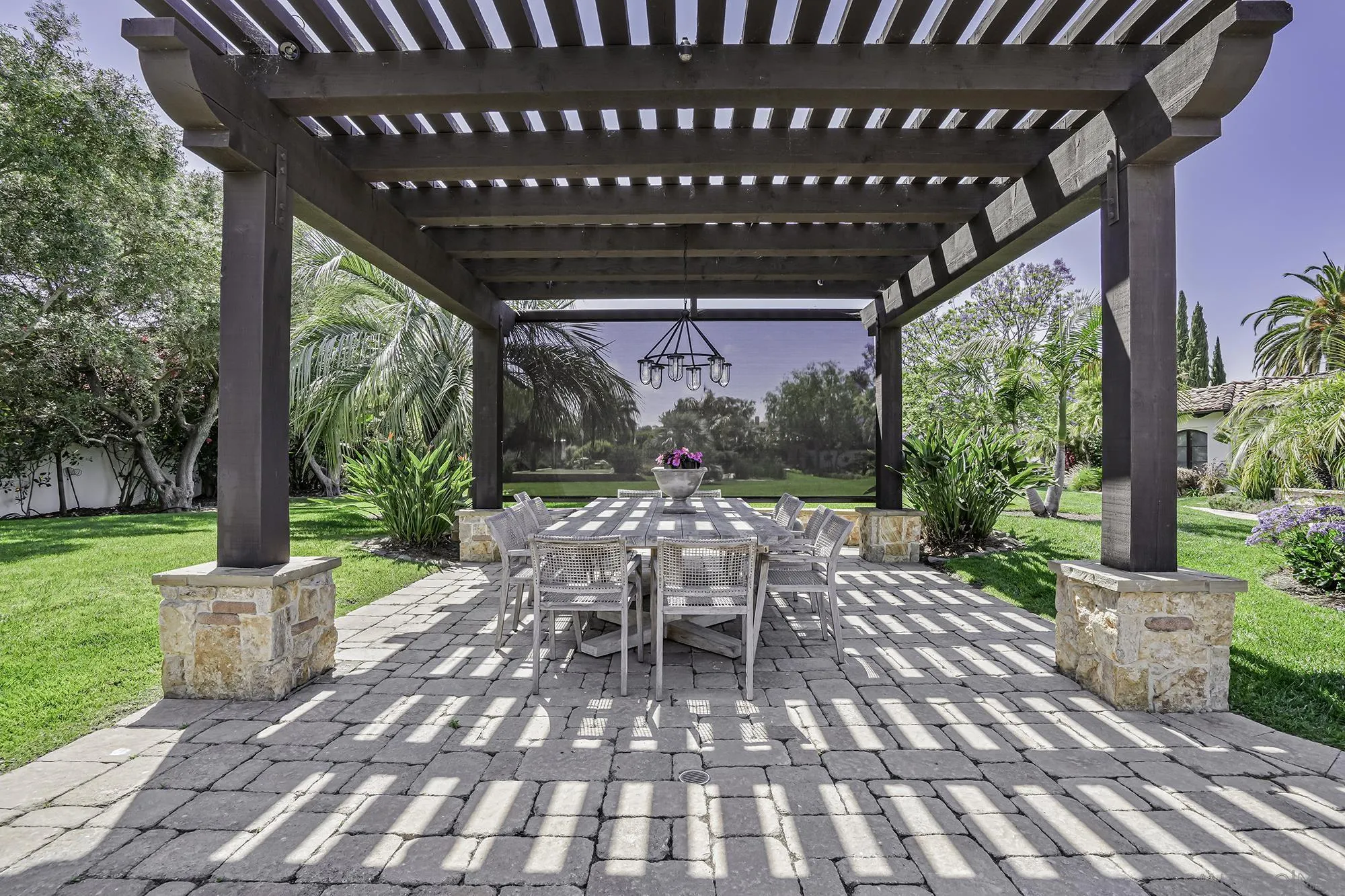 15823 The River Trail