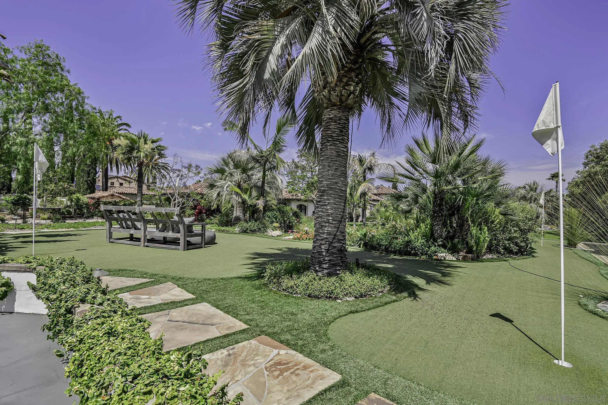 15823 The River Trail