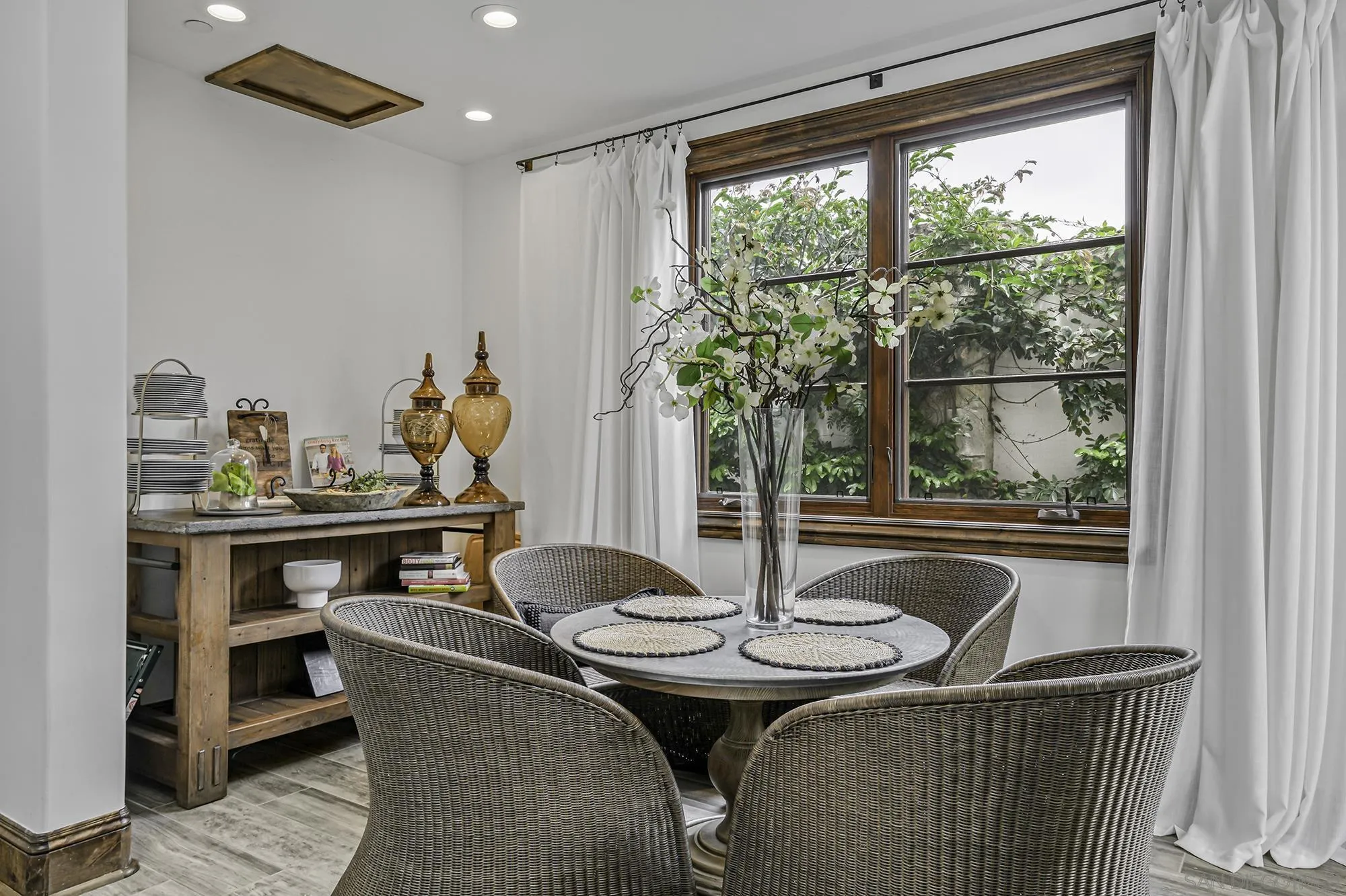 15823 The River Trail