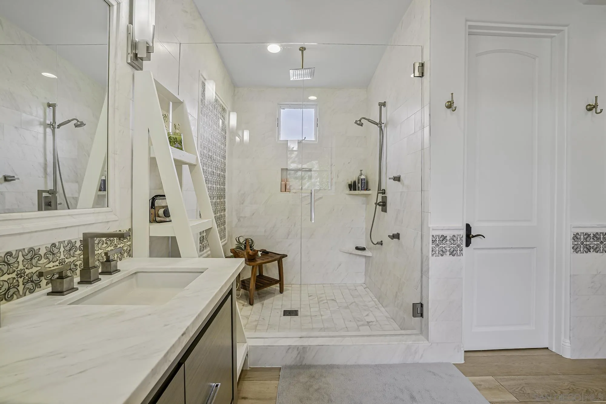 15823 The River Trail