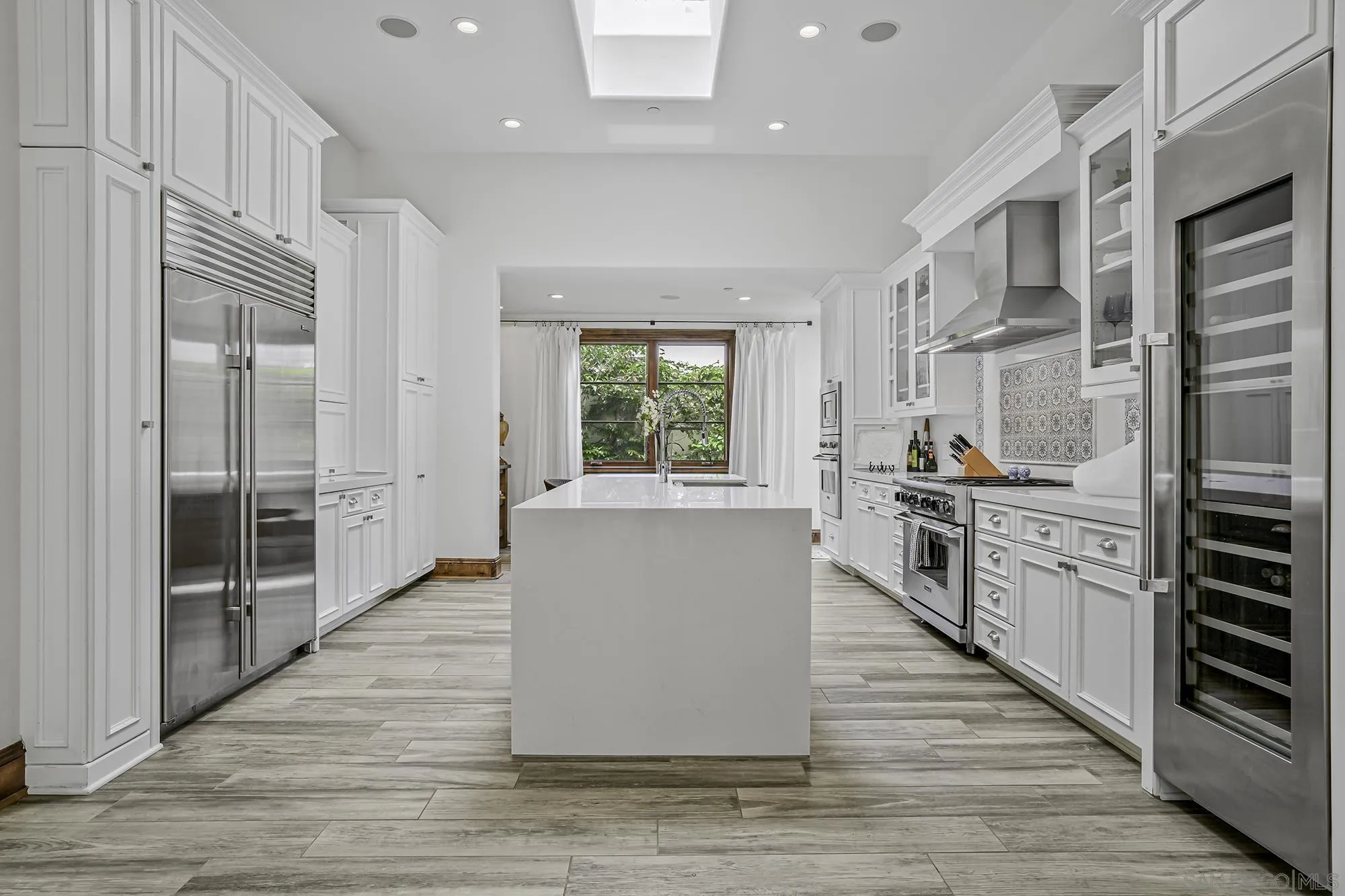 15823 The River Trail