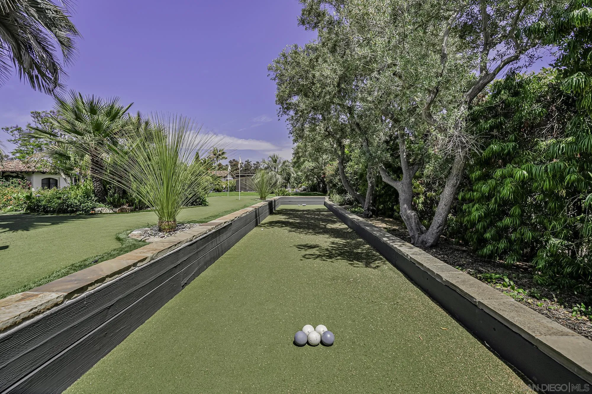 15823 The River Trail