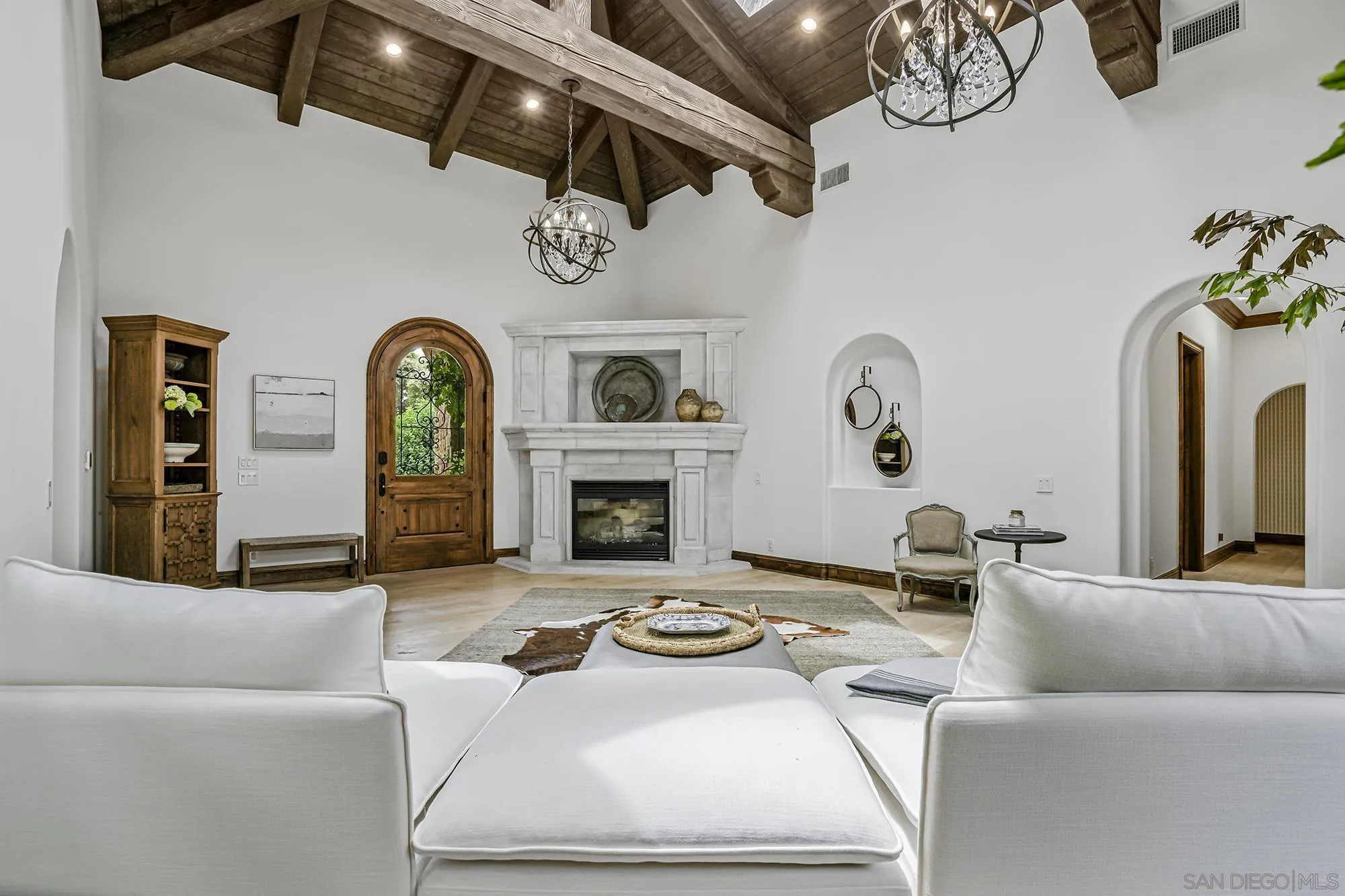 15823 The River Trail
