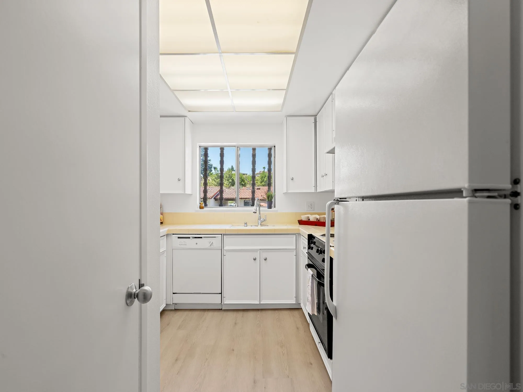 12140 Rancho Bernardo Dr Unit B