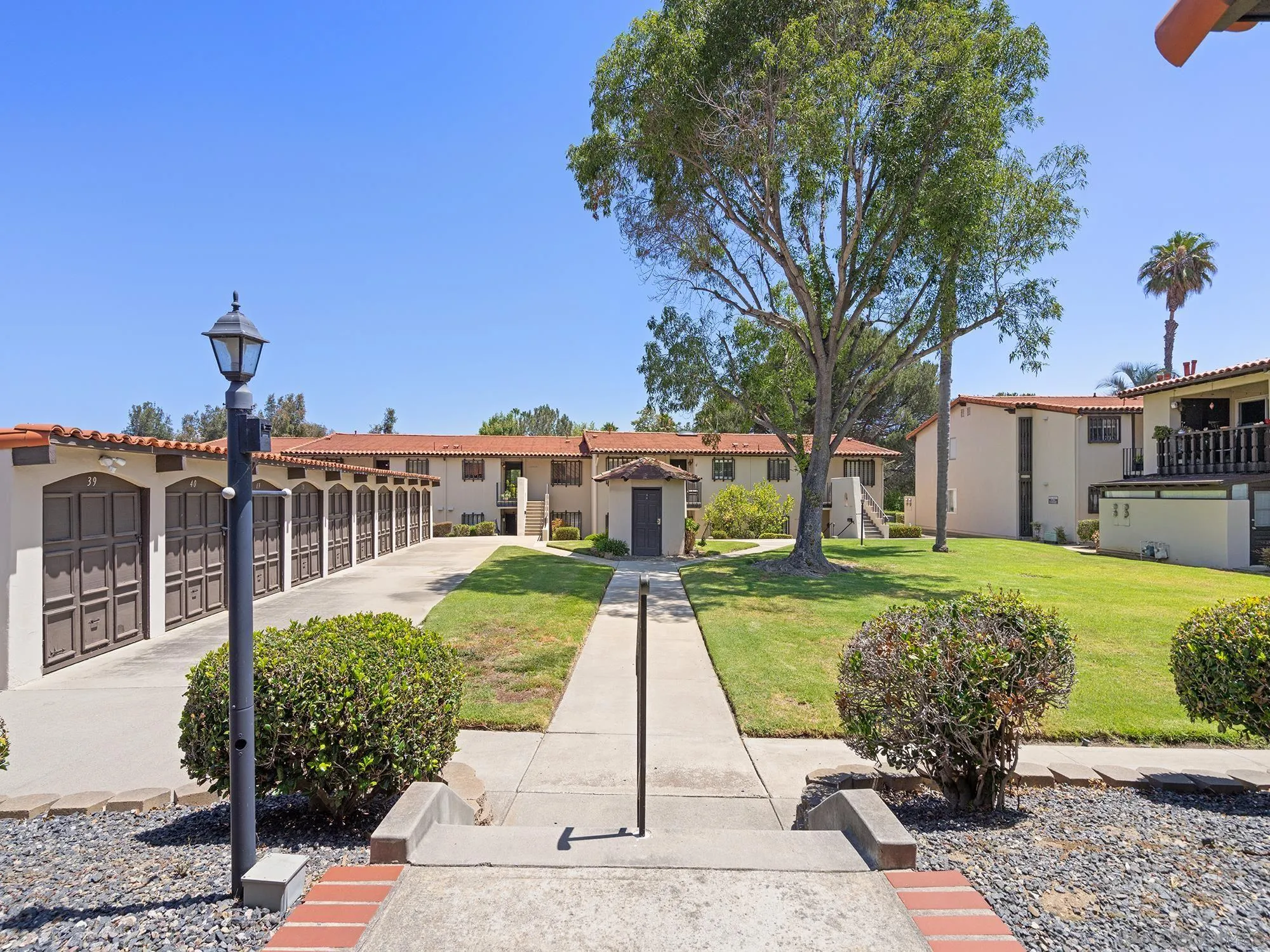 12140 Rancho Bernardo Dr Unit B