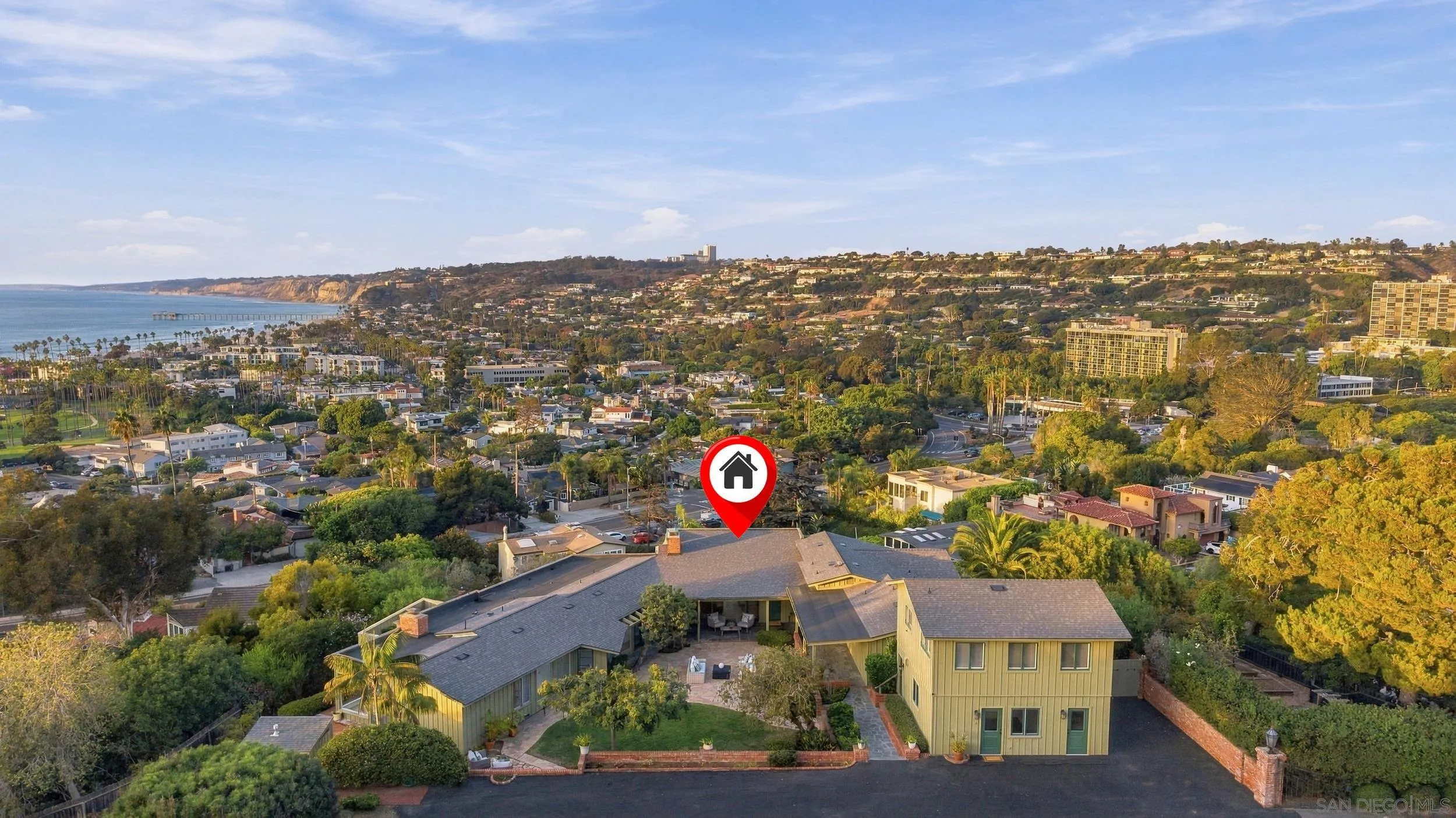 7865 Roseland Drive