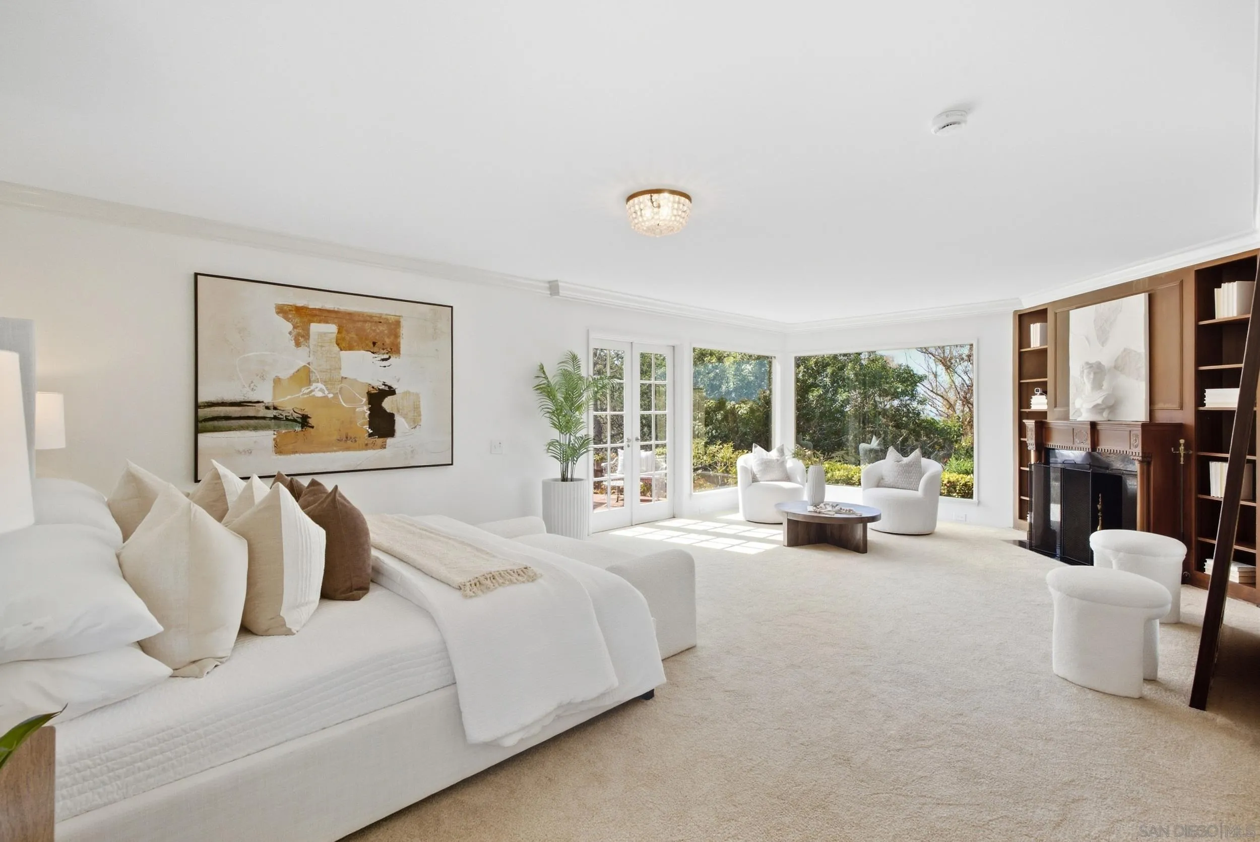 7865 Roseland Drive