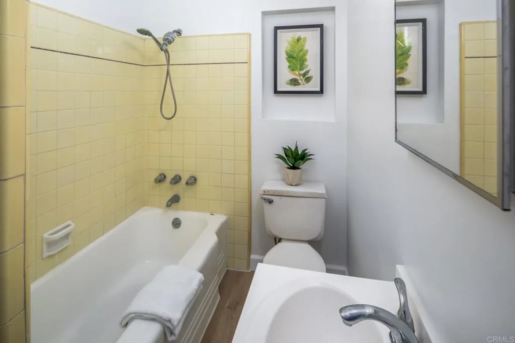 8236 La Jolla Shores Drive
