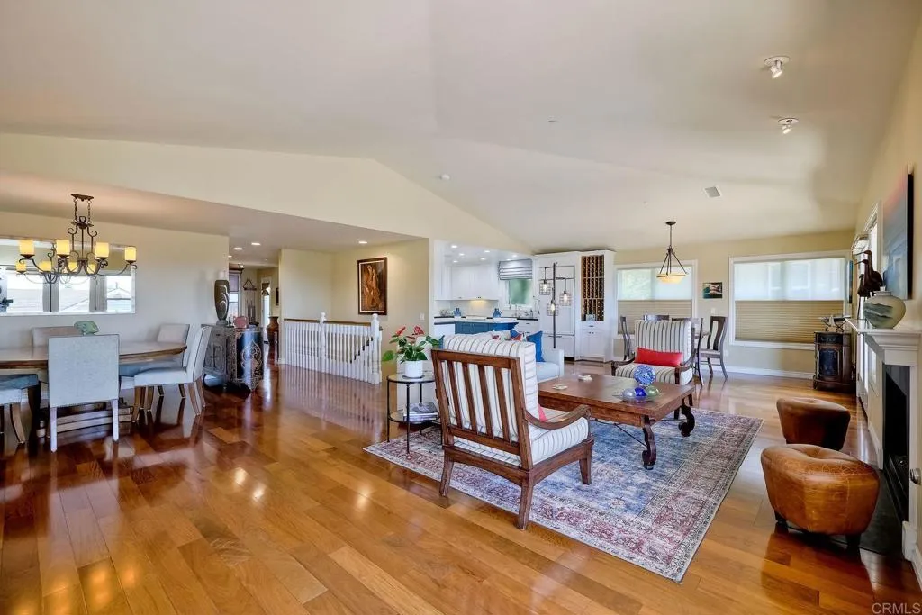 2002 Montgomery Avenue