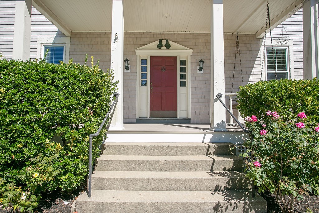 3 Prairie Avenue 1