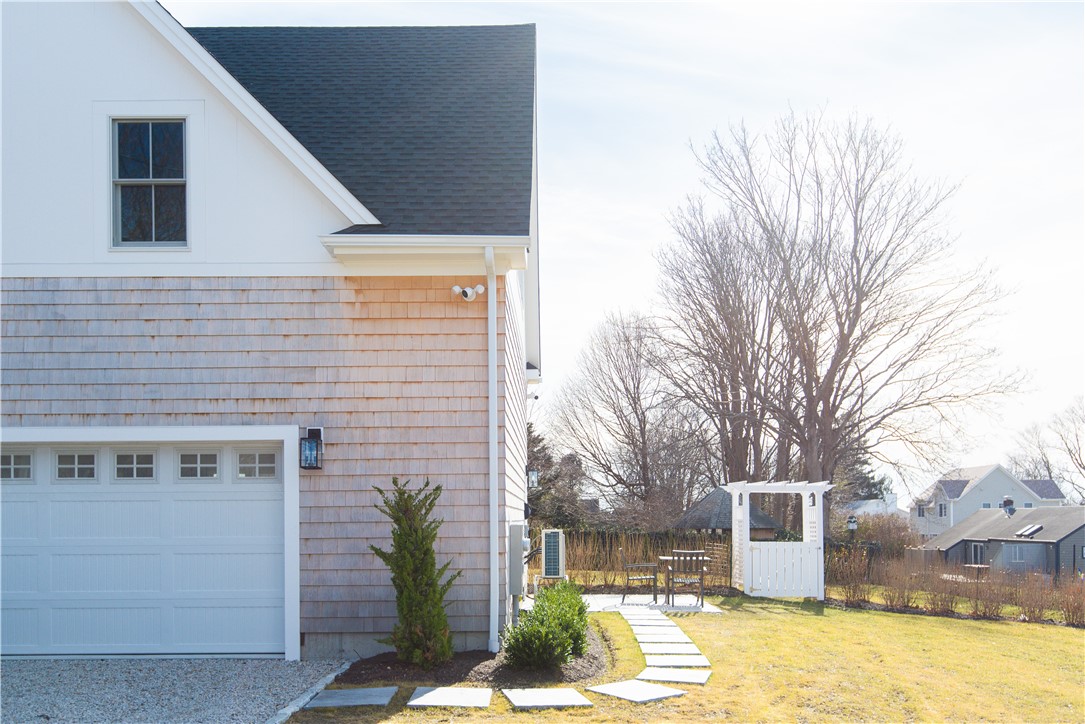 161 Briarwood Avenue