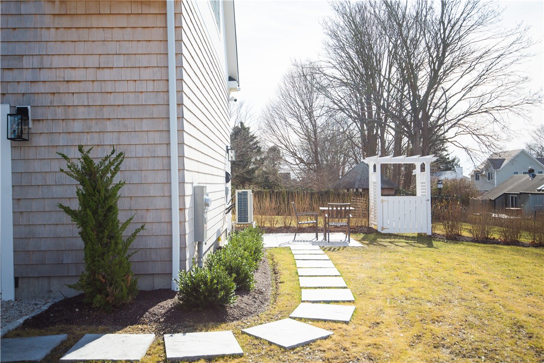 161 Briarwood Avenue