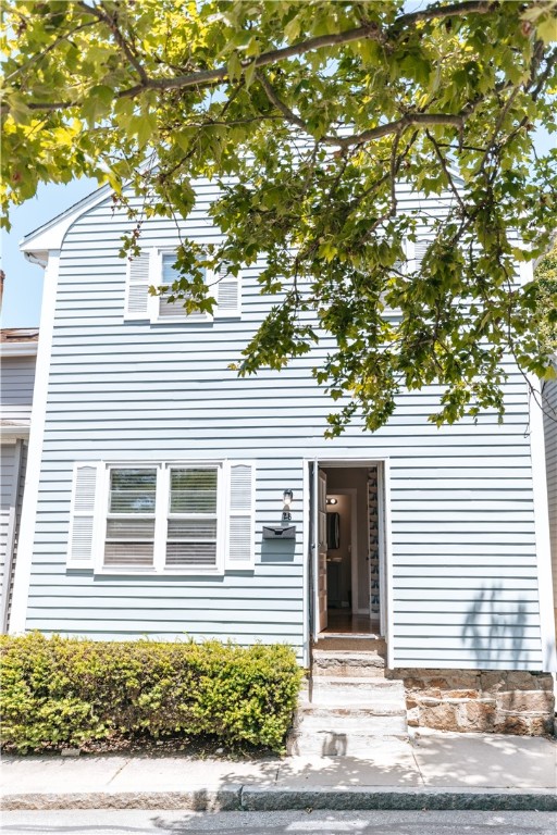 28 Dixon Street