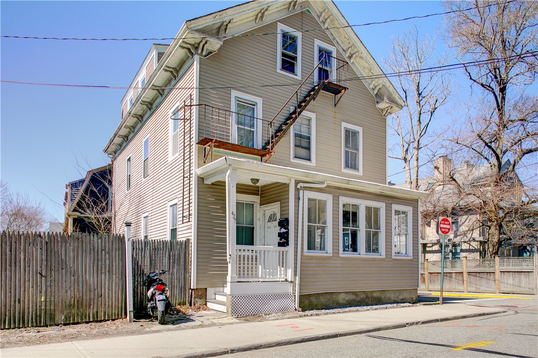 427 Spring Street 2