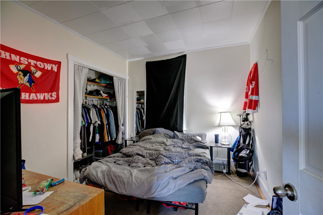 427 Spring Street 2