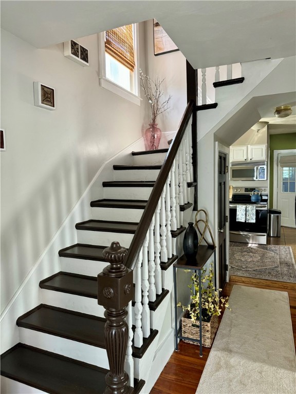 54 Hall Avenue