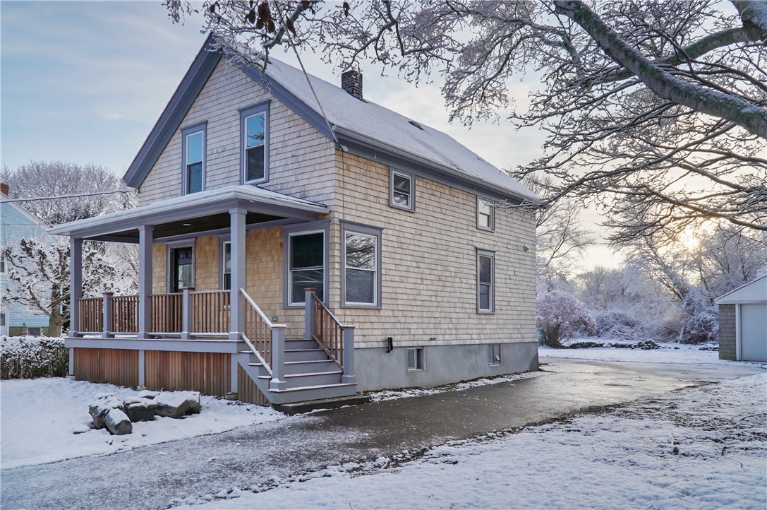 38 West Main Road