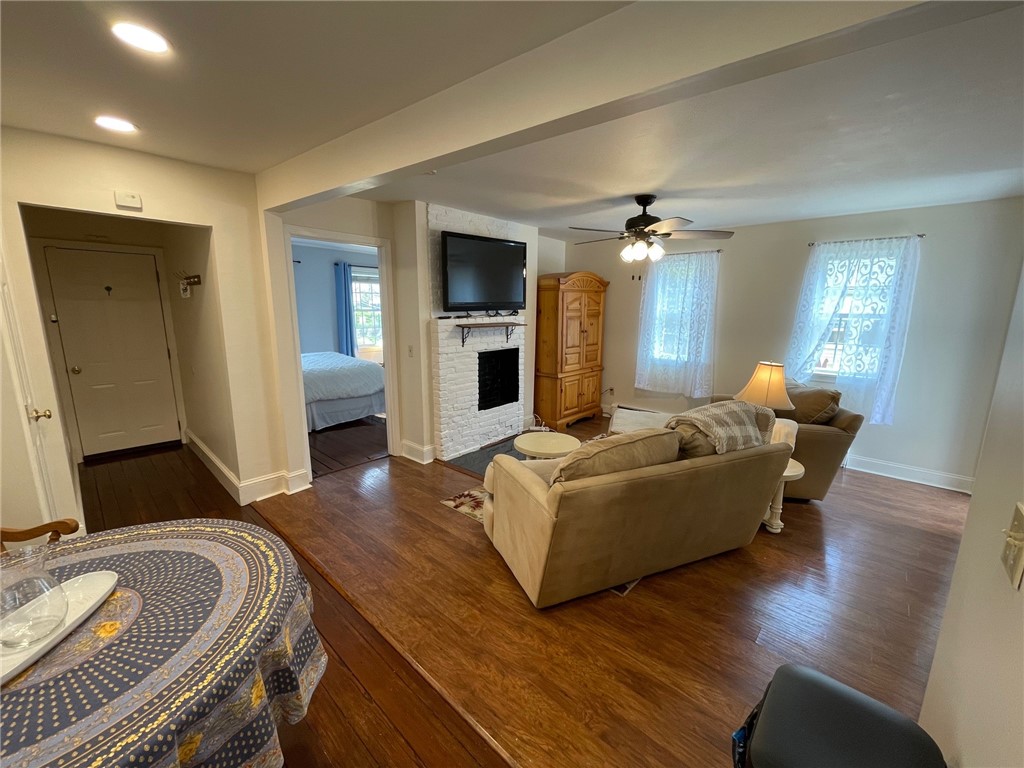 12 Callender Avenue