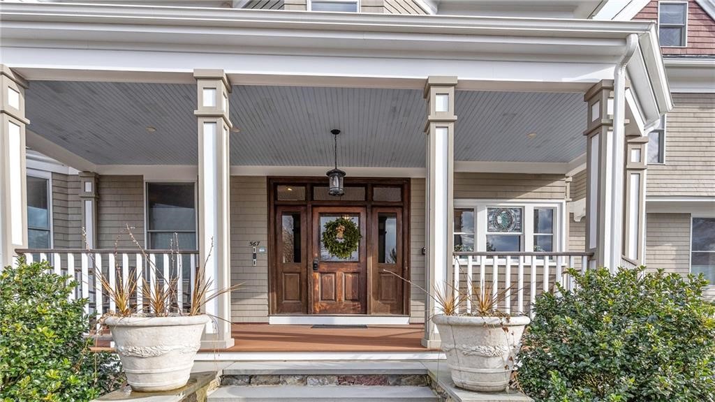 567 Bristol Ferry Road 1