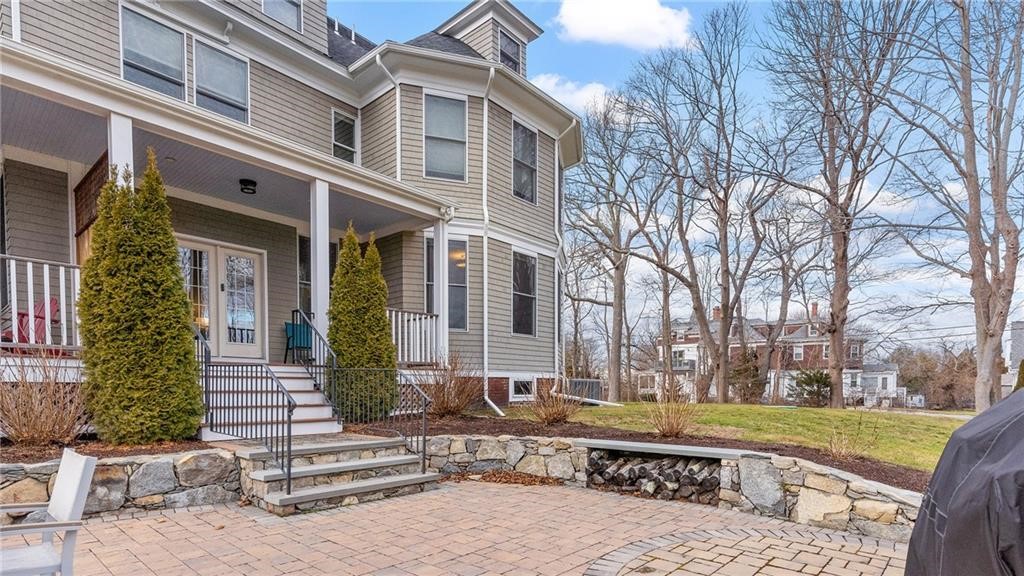 567 Bristol Ferry Road 1