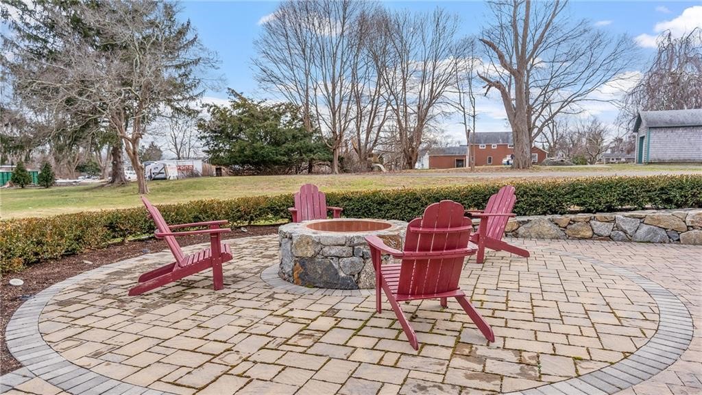 567 Bristol Ferry Road 1