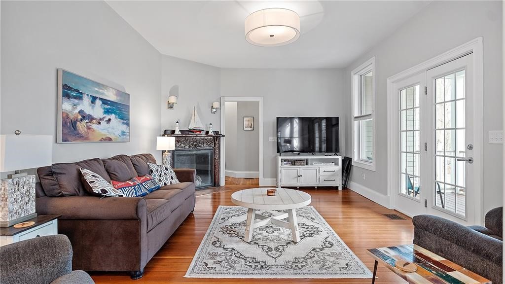 567 Bristol Ferry Road 1