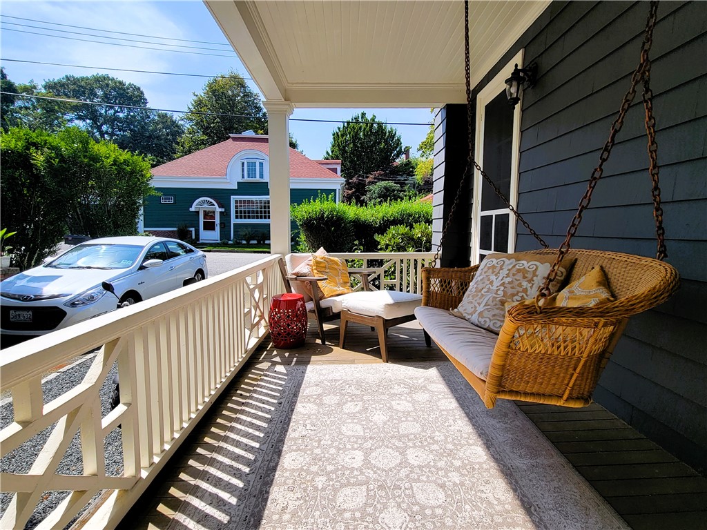 60 Prairie Avenue