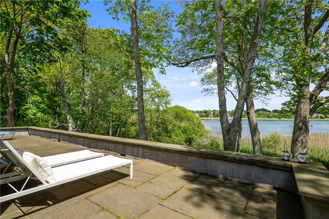 4 Alpond Drive