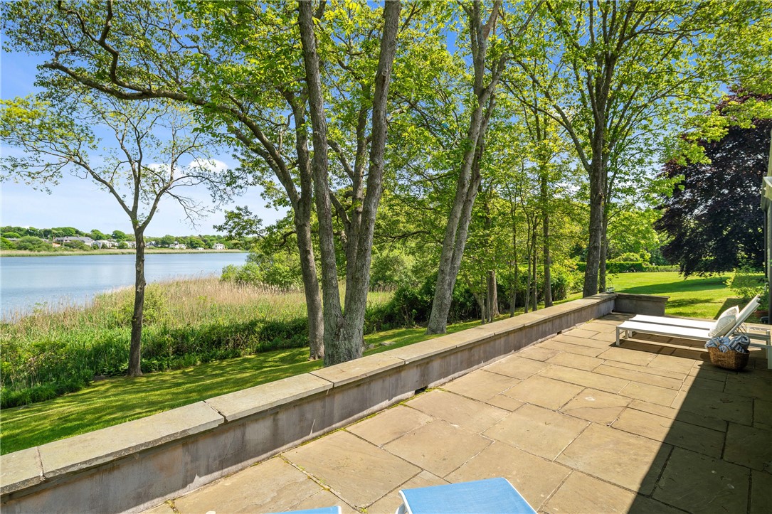4 Alpond Drive