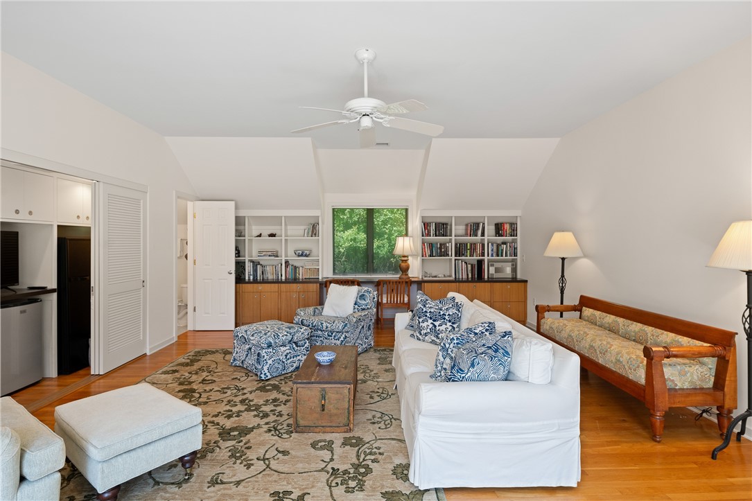 4 Alpond Drive