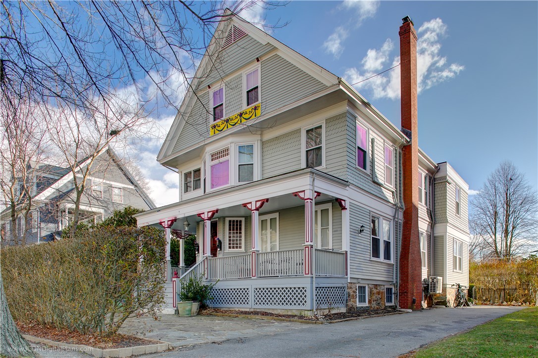 11 Dresser Street 2