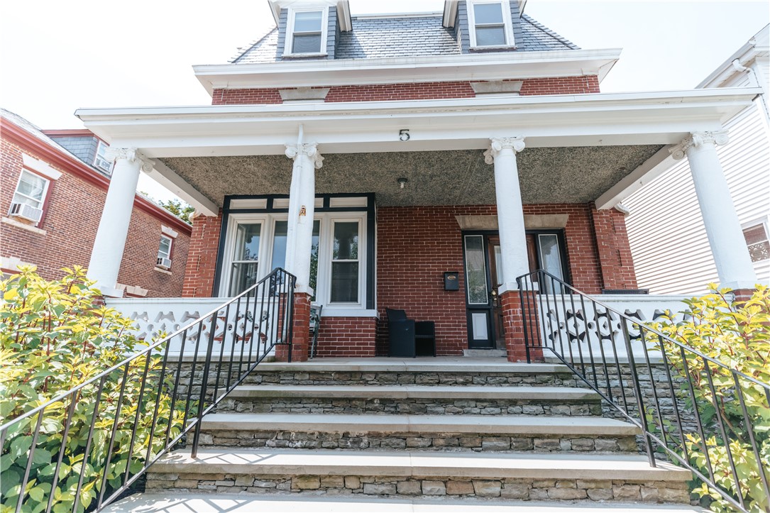 5 Sylvan Street