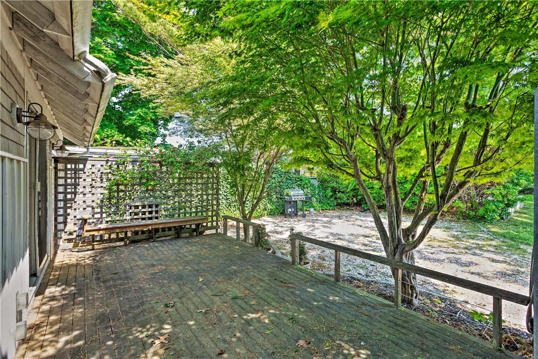 129 Dighton Avenue