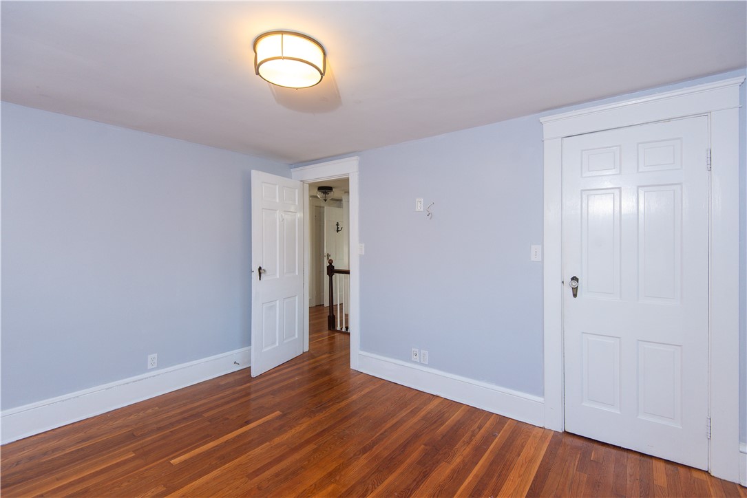 204 Middle Road