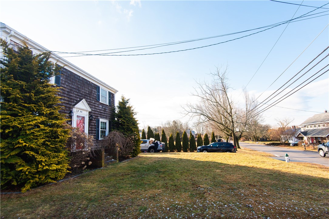204 Middle Road