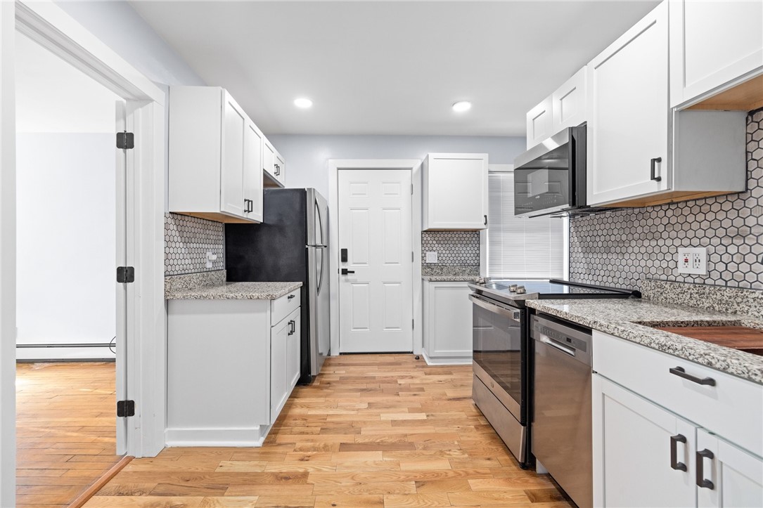 20 Bradley Terrace B