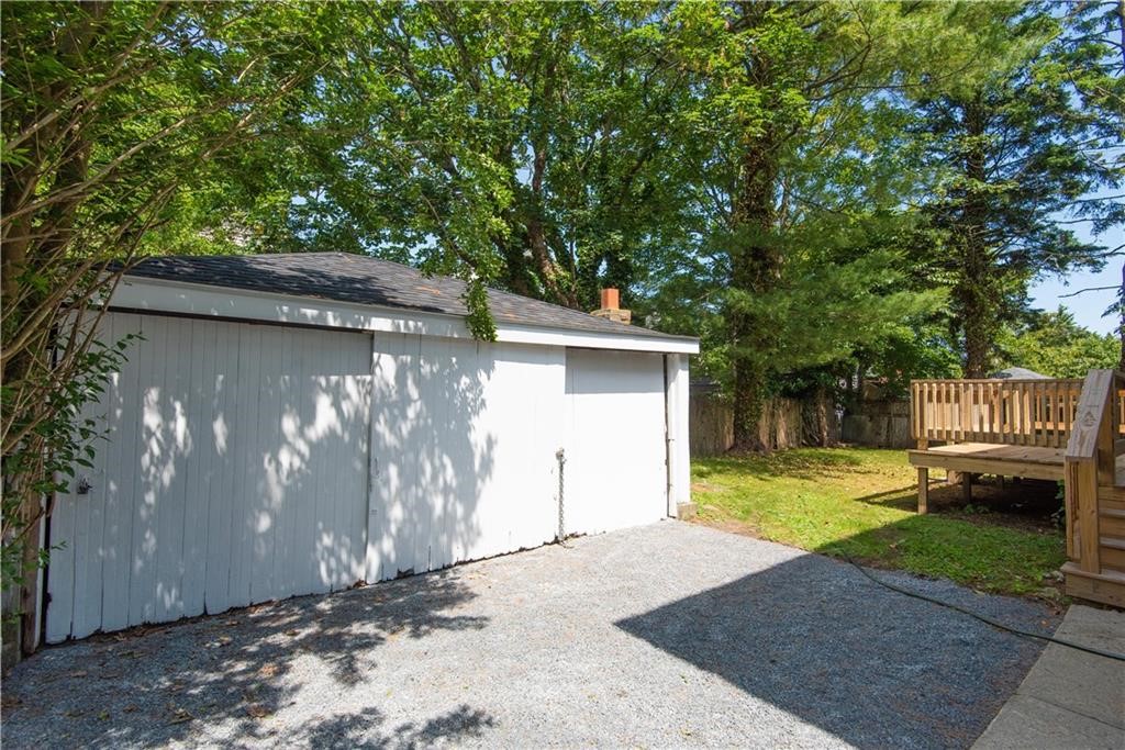 19 Earl Avenue 2