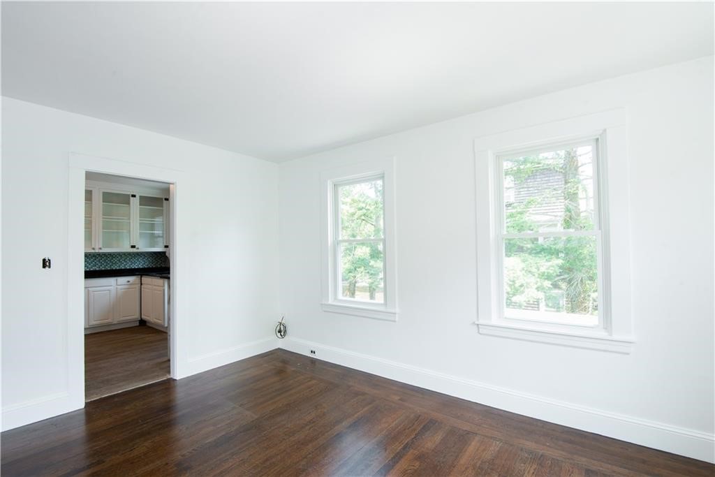 19 Earl Avenue 2