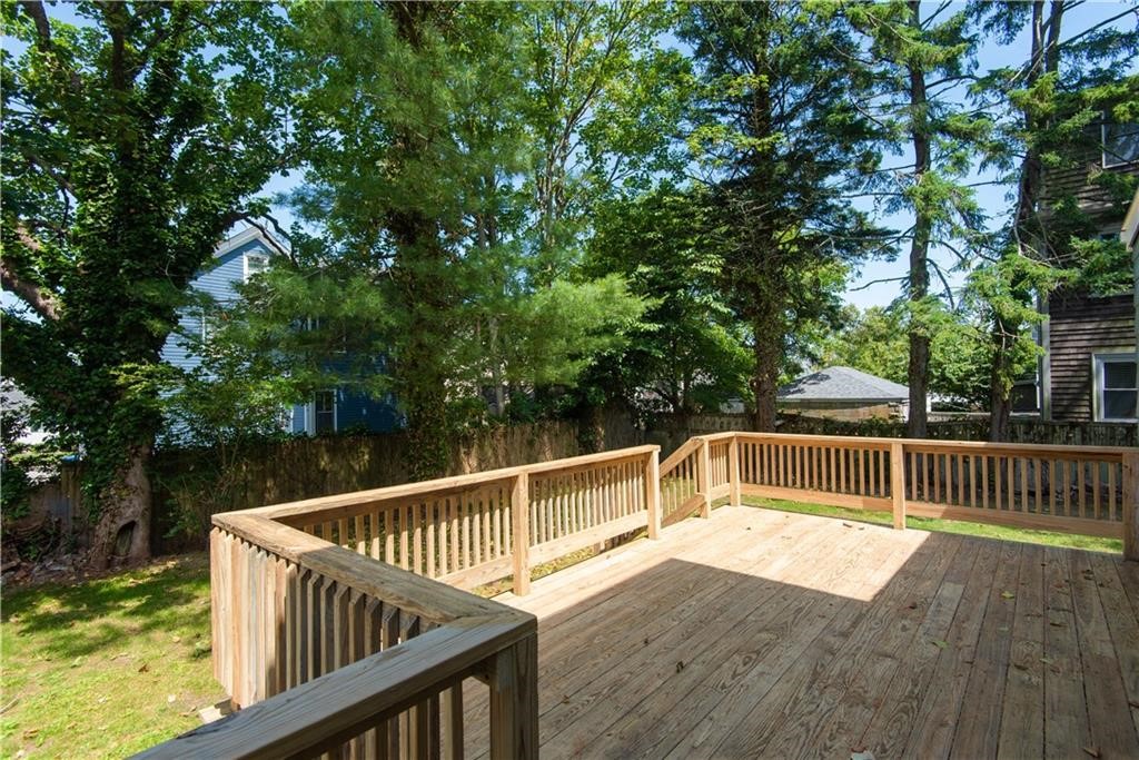 19 Earl Avenue 2