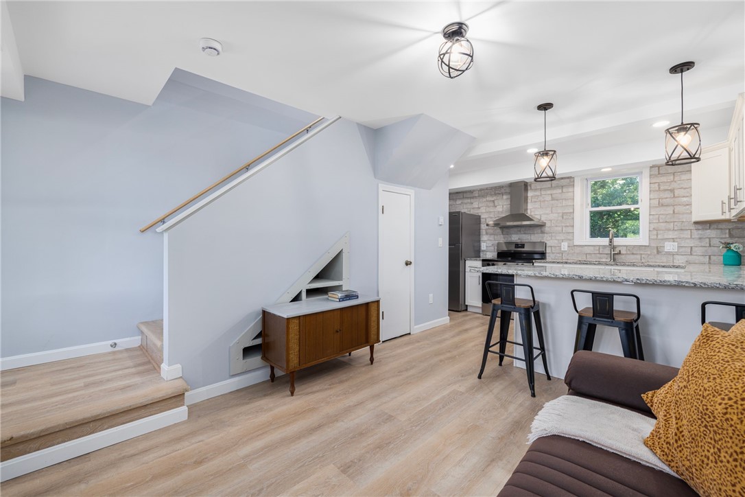 152 Tuckerman Avenue 10