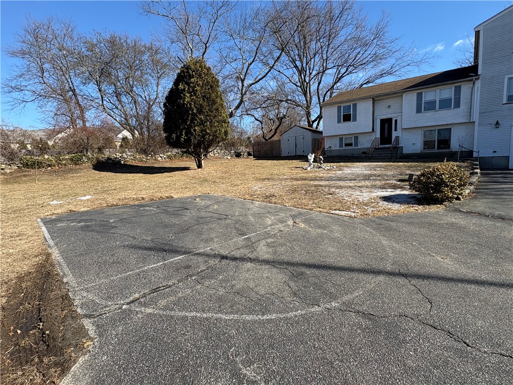 25 Buck Road