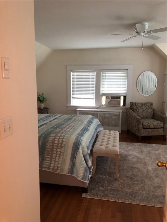 12 Hillside Avenue