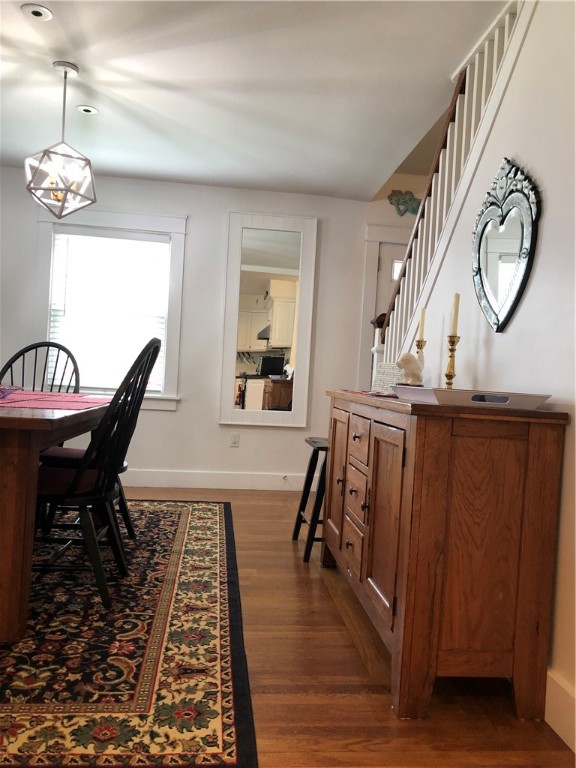 12 Hillside Avenue