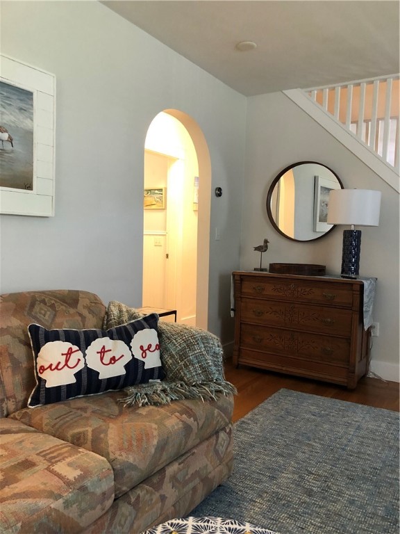 12 Hillside Avenue