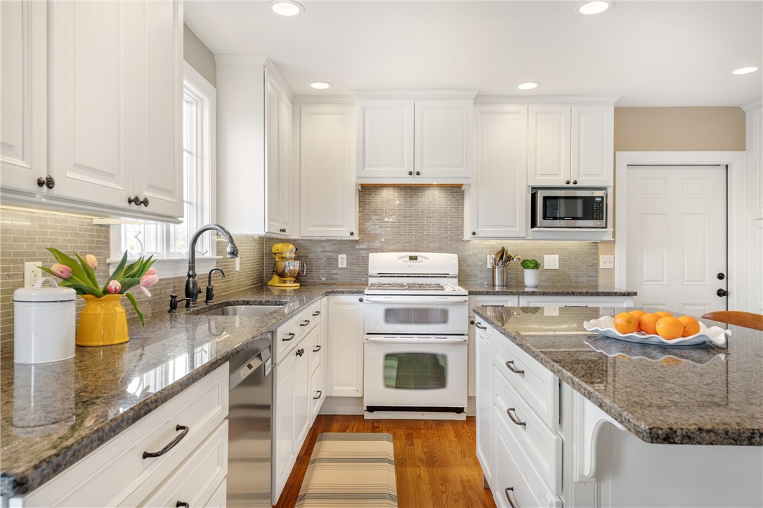 70 West Passage Drive